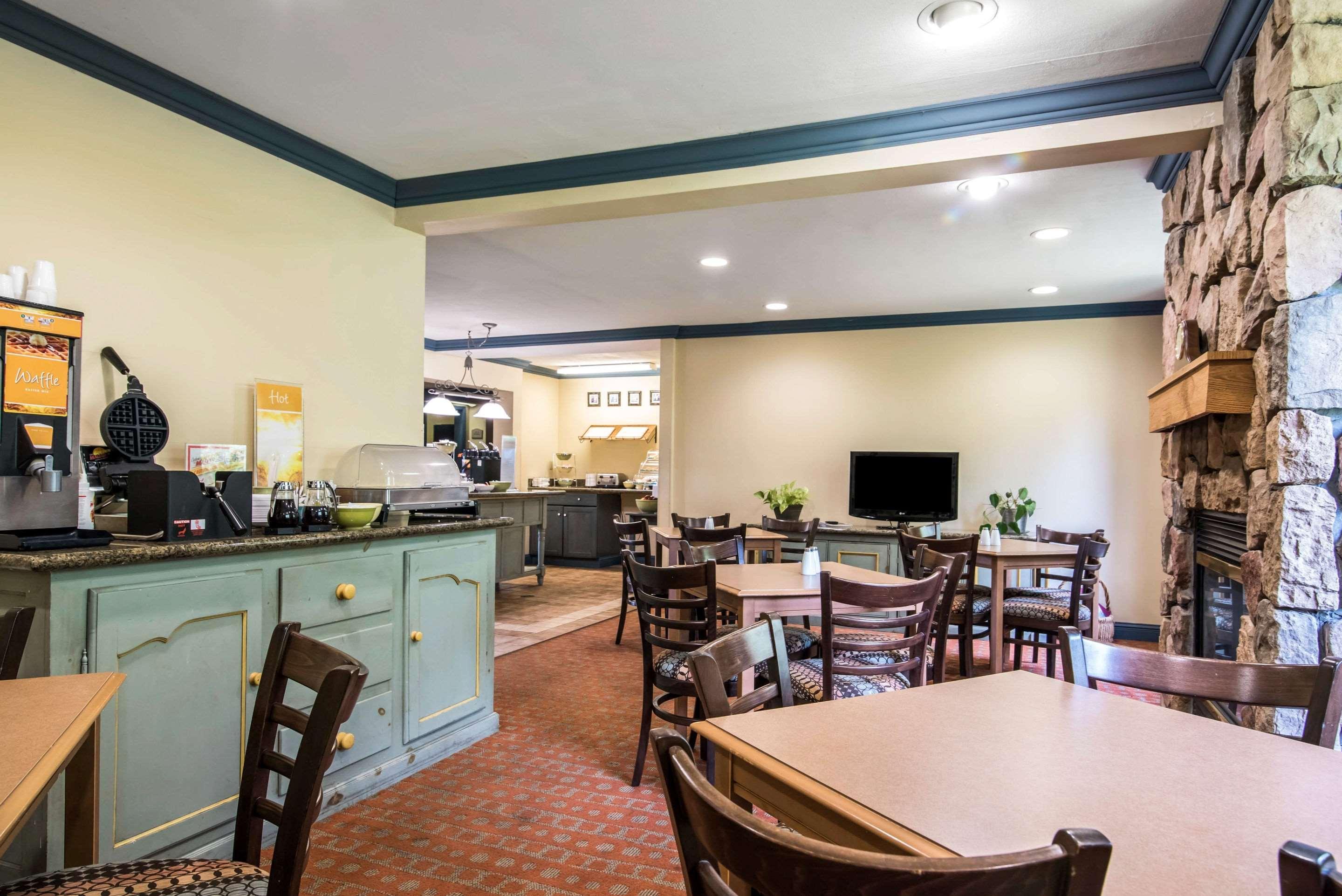 Quality Inn Cortland - University Area Esterno foto